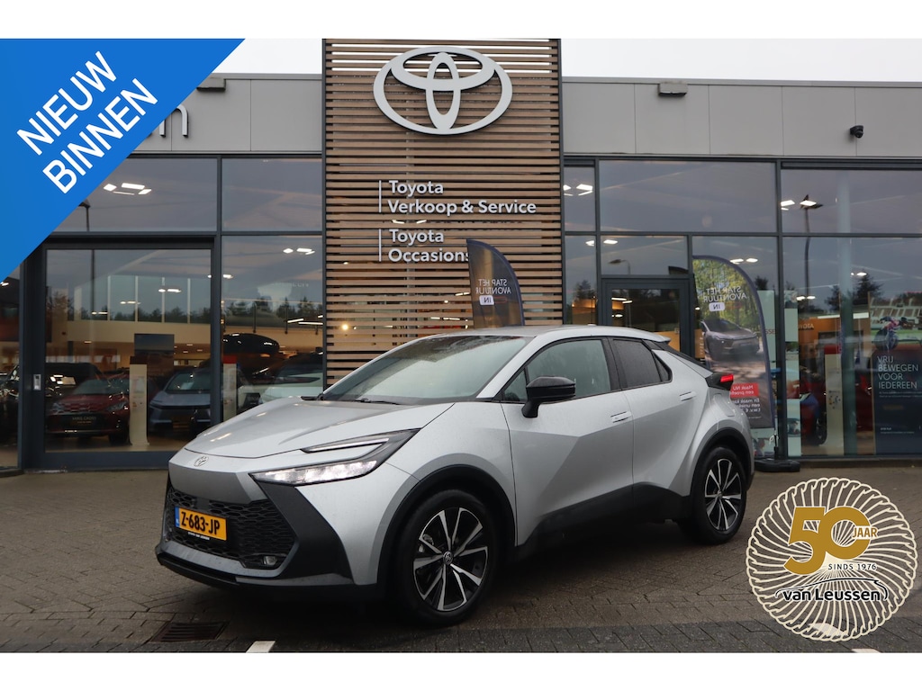 Toyota C-HR / C-HR+ HYBRID 140 DYNAMIC AFN-TREKHAAK KEYLESS BLIND-SPOT ANDROID/APPLE CLIMA AD-CRUISE 1e EIGENAAR NL-AUTO