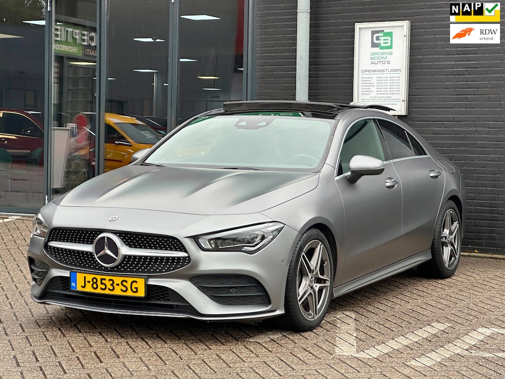 Mercedes-Benz CLA 200 Business Solution AMG/SFEERVERLICHTING/CAMERA/PANO-DAK/NL-AUTO NAP!!