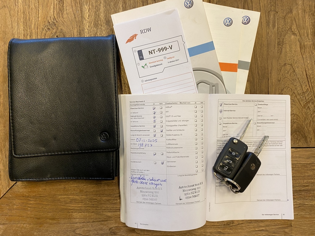 Volkswagen Polo 1.4-16V Trendline 5-Drs, A/C, CC, PDC en Nieuwe APK – Inruil Mogelijk –