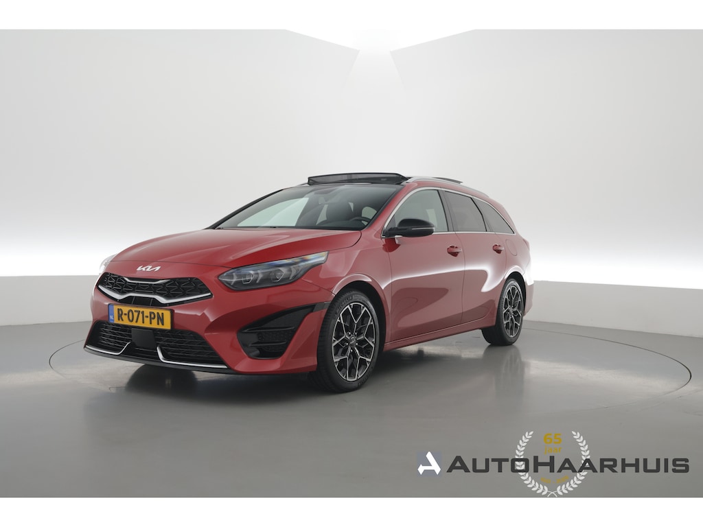 Kia Ceed Sportswagon 1.5 T-GDi GT-Line | Rijklaar! | Afn. Trekhaak | Pano- S/K Dak | Camera | Apple CarPlay | Stoel- Stuurverw. | Dodehoekdet.