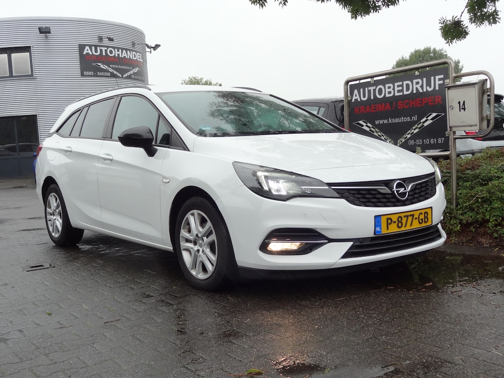 Opel Astra Sports Tourer 1.2 Business Edition