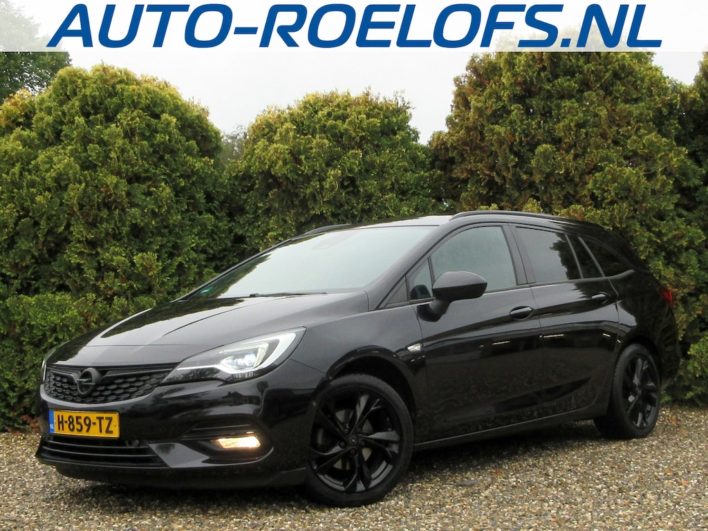 Opel Astra Sports Tourer 1.2 Elegance * Navi * Trekhaak *