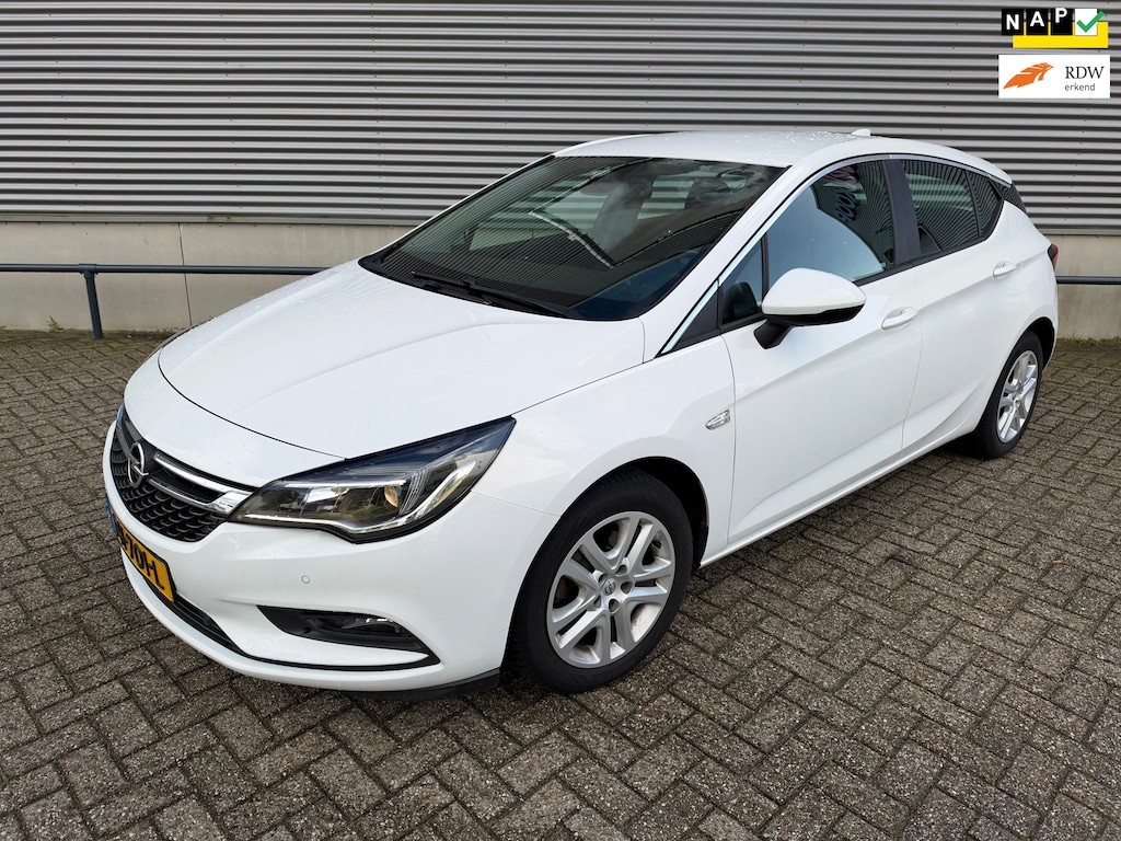 Opel Astra 1.0 Online Edition