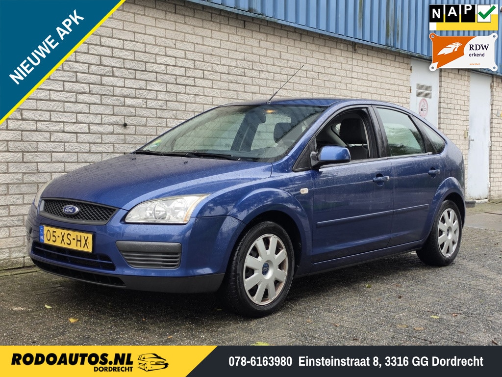 Ford Focus 1.4-16V Trend 5Drs Airco Boekjes ✅