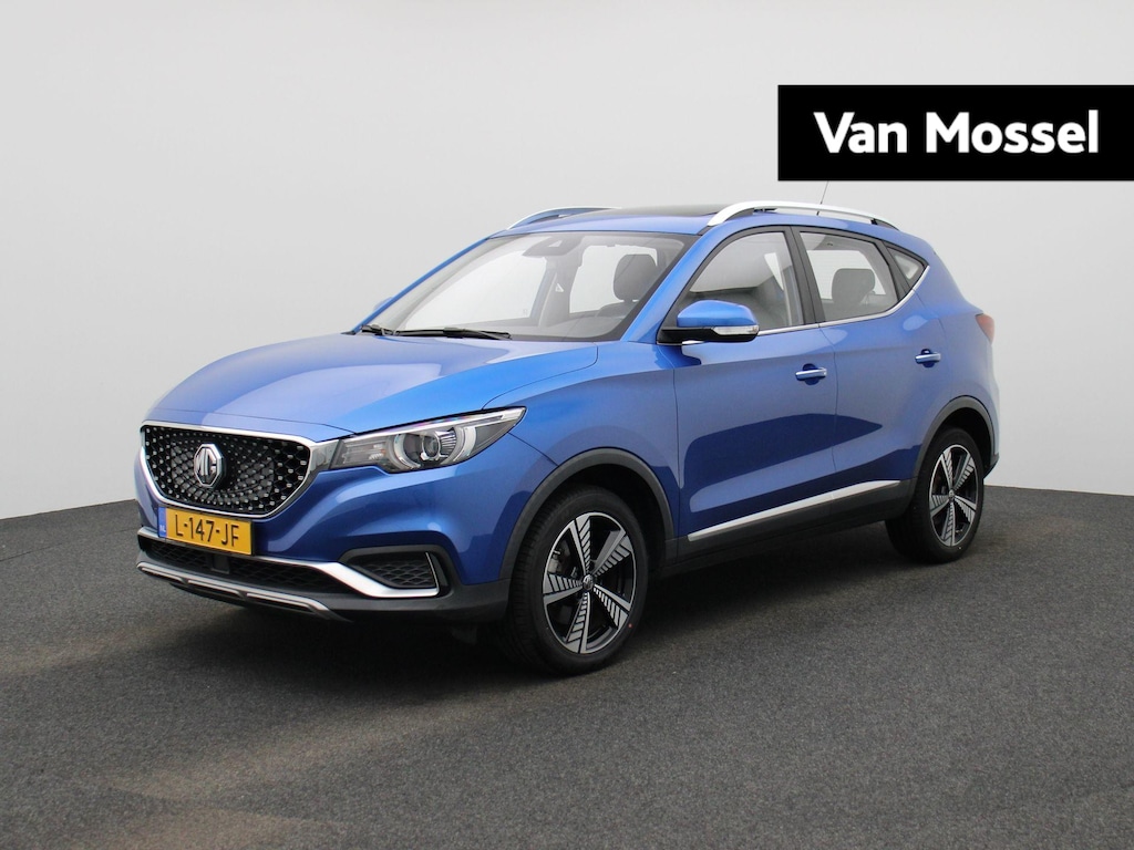 MG MG ZS EV Luxury 45 kWh | Automaat | Panoramadak | Leder | Navigatie | Airco | Achteruitrijcamera | Apple Carplay / Android Auto | Stoelverwarming | Lichtmetalen Velgen |