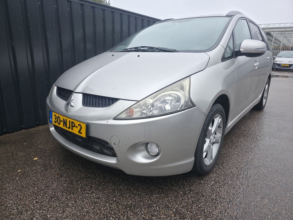 Mitsubishi Grandis 2.4-16V Intense | 7-pers. | trekh.| cruise | ac | leer | 1e eigenaar