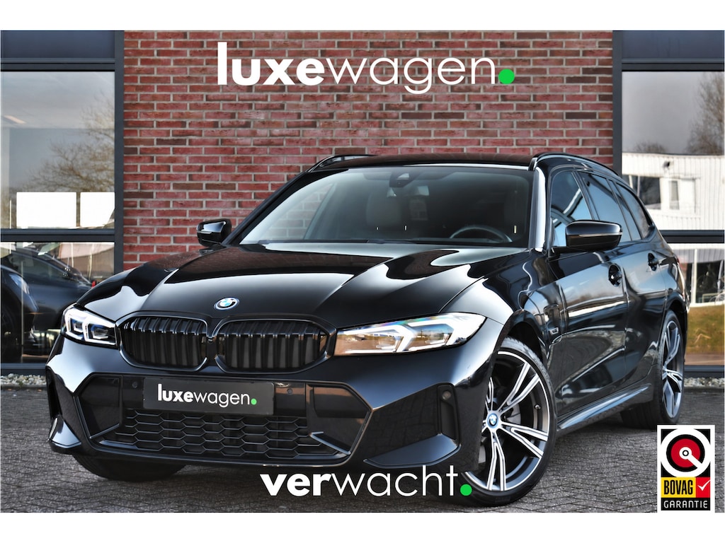 BMW 3-Serie Touring 330e M-Sport Pano DA-Prof E-zetels HUD 19inch