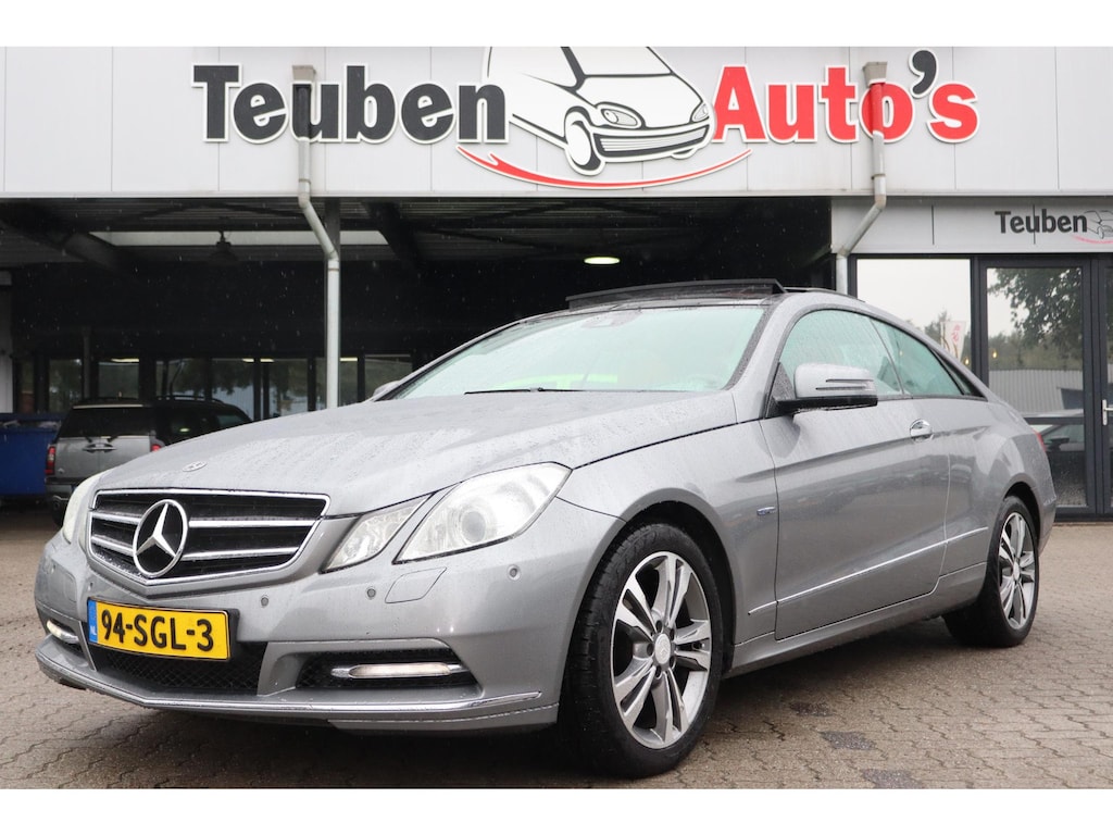 Mercedes-Benz E-klasse Coupé 200 CGI Avantgarde | Elektrisch glazen panorama-dak | Xenon | Memory stoelen |  Top auto!
