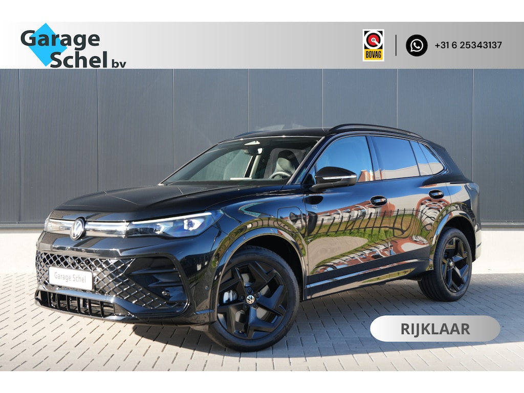 Volkswagen Tiguan 1.5 eHybrid R-Line - ACC - Black Style - Massage - Blindspot - Matrix LED - 360 Camera - Navigatie - Rijklaar