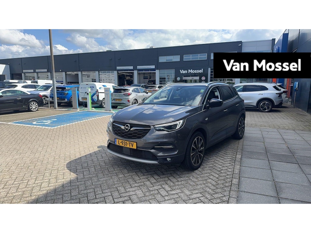 Opel Grandland X 1.6 Turbo Hybrid4 Innovation