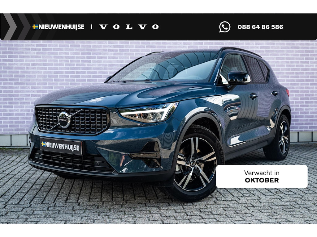 Volvo XC40 2.0 B4 Plus Dark | Trekhaak | Achteruitrijcamera | Parkeersensoren | Harman Kardon Audio | Keyless Entry | Elektrische Achterklep | Elektrisch Verstelbare Voorstoelen | Cruise Control Adaptief | BLIS | Google Navigatie | Apple Carplay | Android Auto | Lichtmetalen Velgen 20 inch