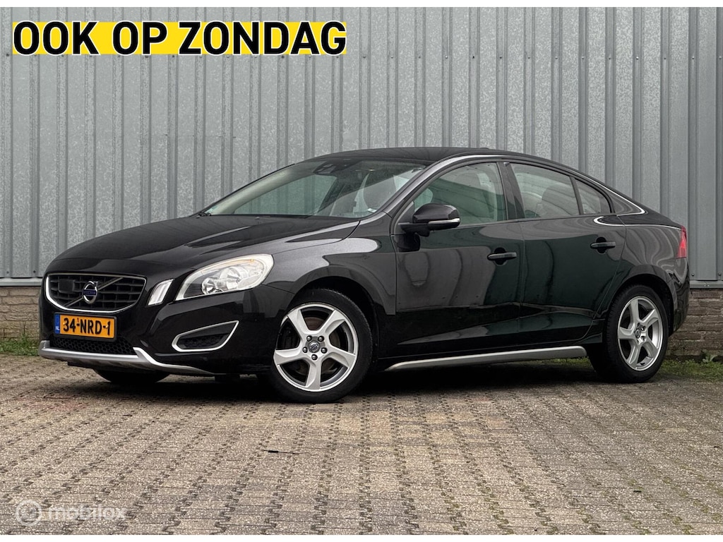 Volvo S60 2.0T Intro Edition 203pk| Blis |