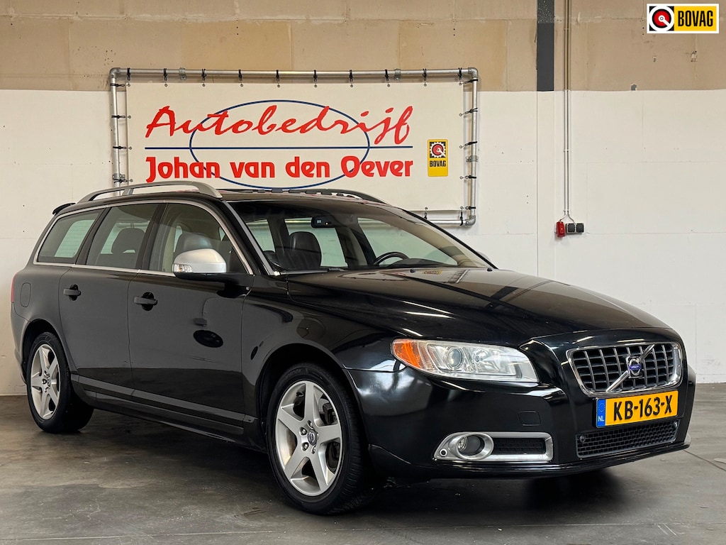 Volvo V70 2.5T Summum|Trekhaak|Schuifdak|Leder|Cruise|Automaat|