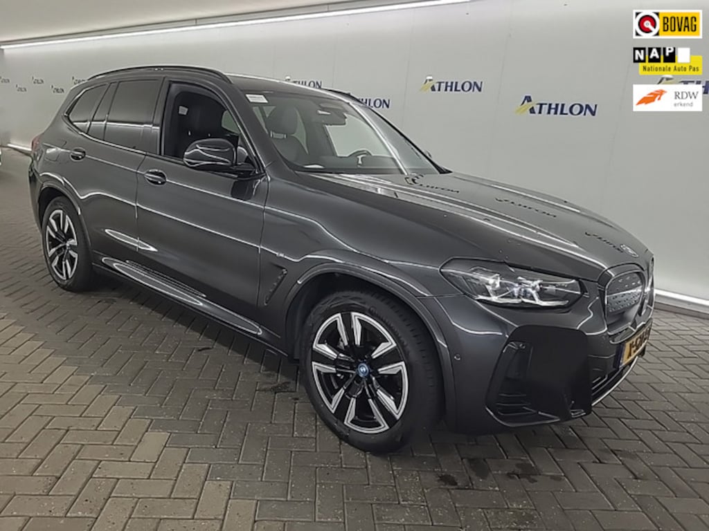 BMW iX3 Executive 80 kWh M sport SOH 99,27% WLTP 471+ Pano-dak+ Shadow Line NOVEMBER 2023