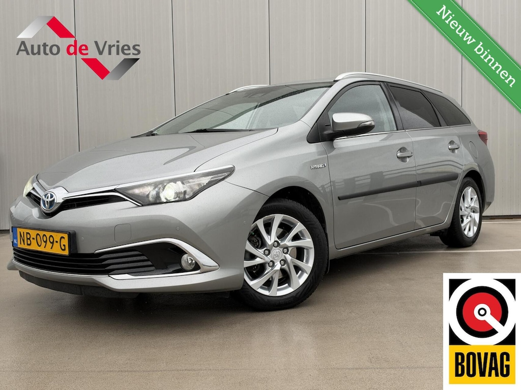 Toyota Auris 1.8 Hybrid Executive|Trekhaak|NL-Auto
