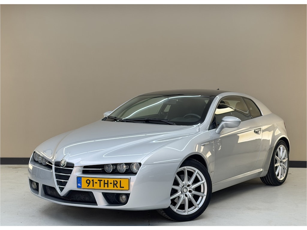 Alfa Romeo Brera 2.2 JTS, 185Pk, 2006, Origineel Nederlands, Climate control, Cruise control, Skywindow, Navigatie,