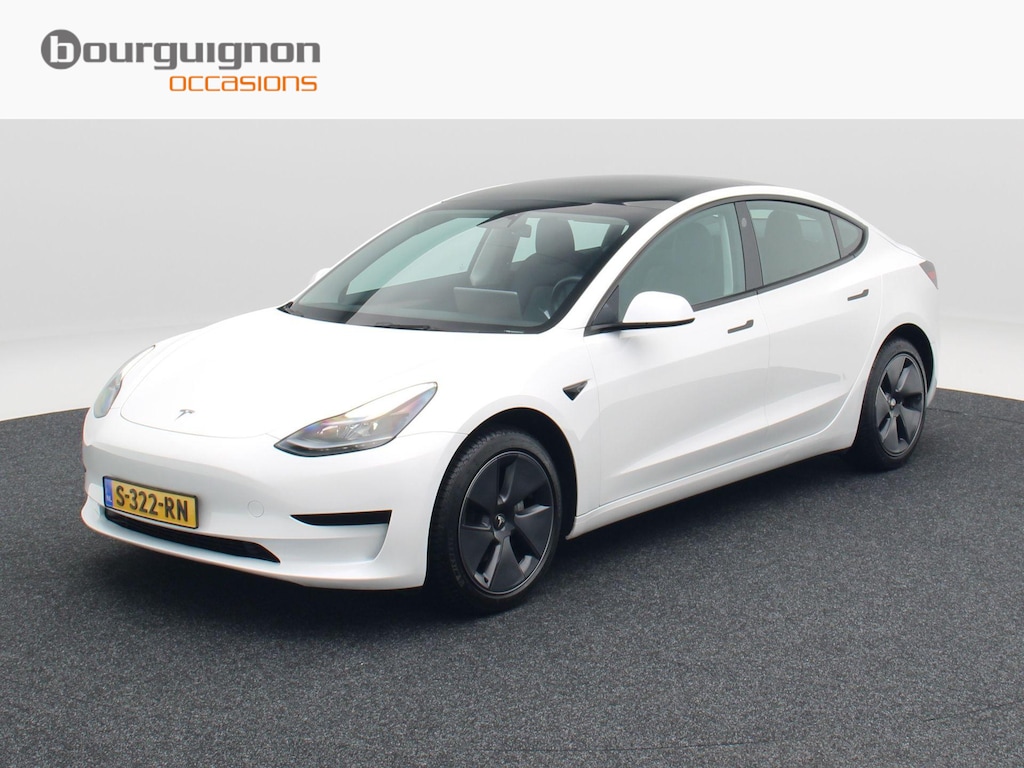 Tesla Model 3 Standard RWD Plus 60 kWh 238 Pk | Stoel/Stuurverwarming | Panoramadak | 360 camera | Adaptive Cruise | Trekhaak | 18 Inch | 58.820 Km !!