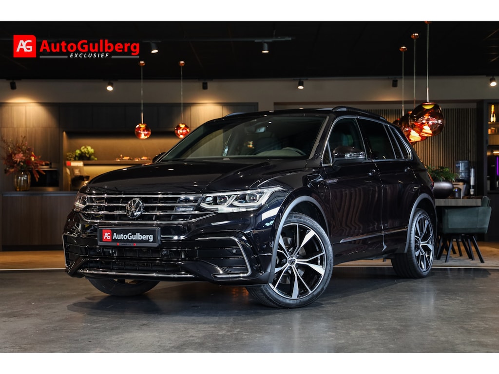 Volkswagen Tiguan 1.4 TSI eHybrid R-Line Business+ Panorama dak, Topcomfort Sportstoelen, Camera, Matrix Led, Keyless, Stuur verwarmd, Ambiente+, Electr. trekhaak, 20''