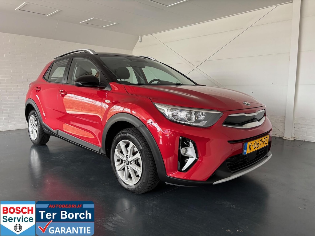 Kia Stonic 1.0 T-GDi MHEV DynamicLine , camera, all-seasen
