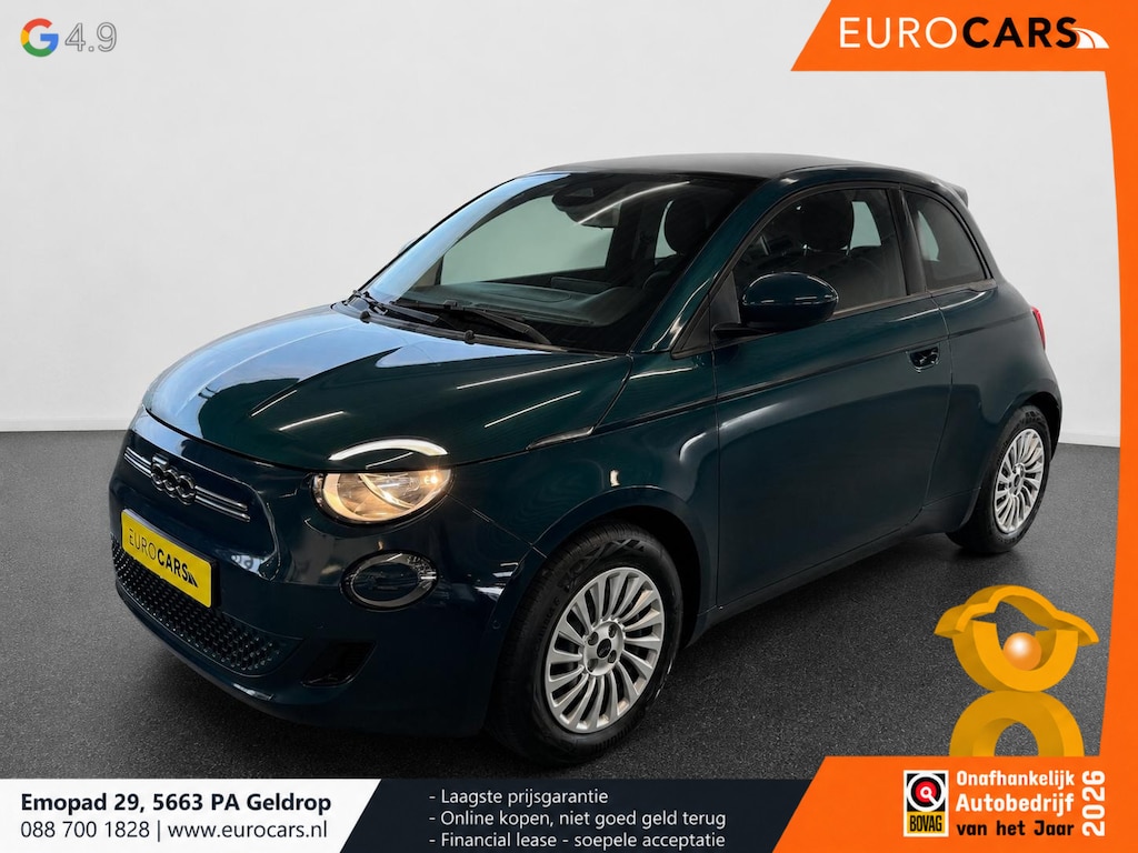 Fiat 500e 42 kWh Navigatie by Apple Carplay Android Auto camera Parkeersensoren rondom Dodehoekdetectie Cruise Control Stoelverwarming Keyless Entry Climate Control