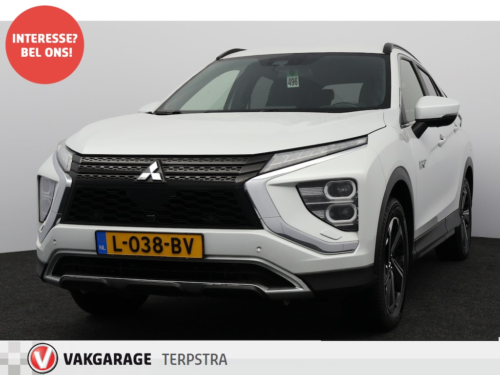 Mitsubishi Eclipse Cross 2.4 PHEV First Edition/ Trekhaak/ 18'' LMV/ LED Koplampen/ HUD/ Keyless/ Dode-Hoek DET./ Zwarte-Hemel/ Elek. Stoel(en)/ Stuurverw./ Adaptive Cruise/ Extra getint glas/ Apple + Android/ Stoelverw.