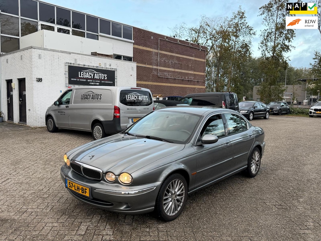 Jaguar X-Type 2.0 V6 Business Edition - RIJDT & SCHAKELT GOED!