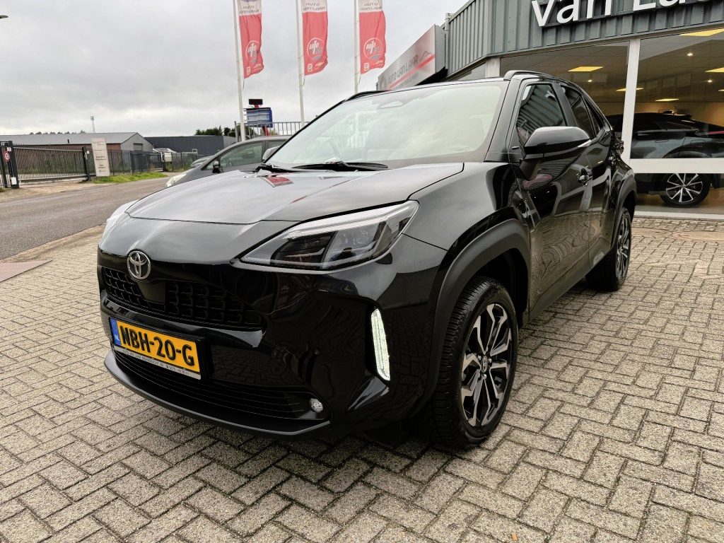 Toyota Yaris Cross 1.5 Hybrid 130 Dynamic Rijklaar met Garantie