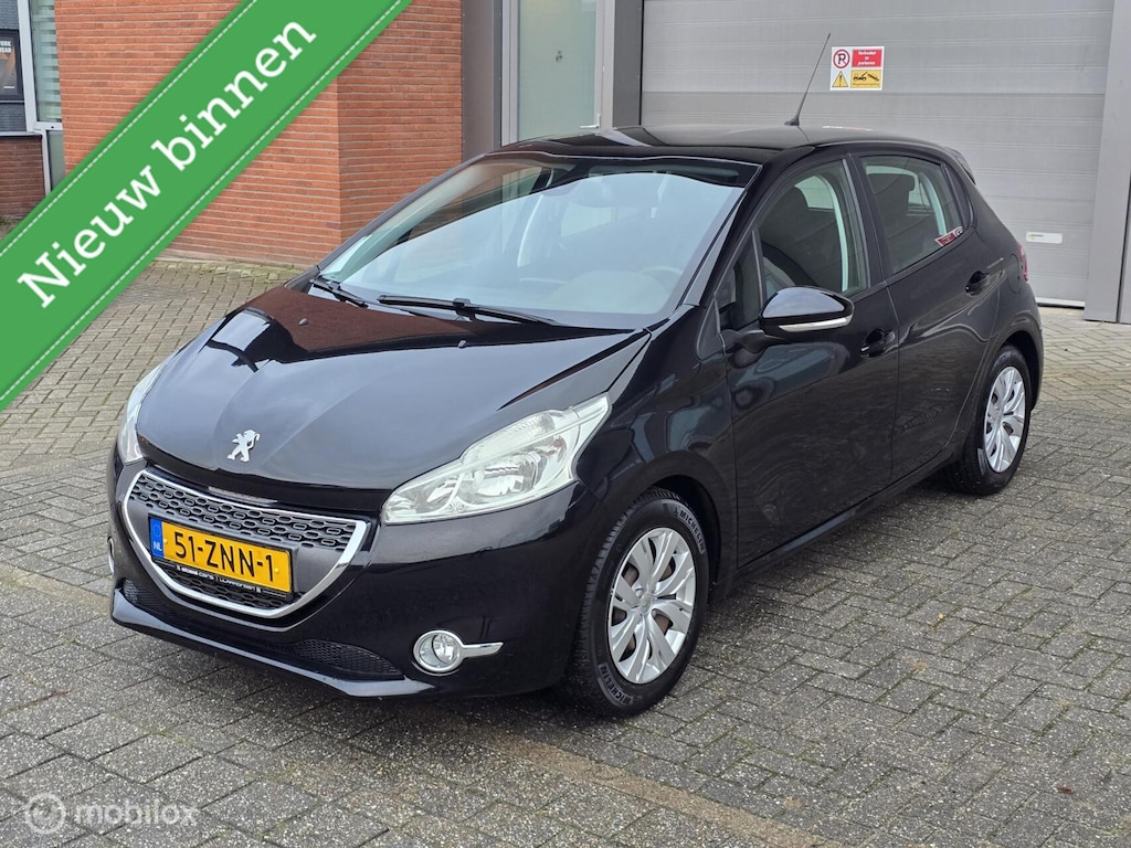 Peugeot 208 1.2 VTi Access_Airco_Apk
