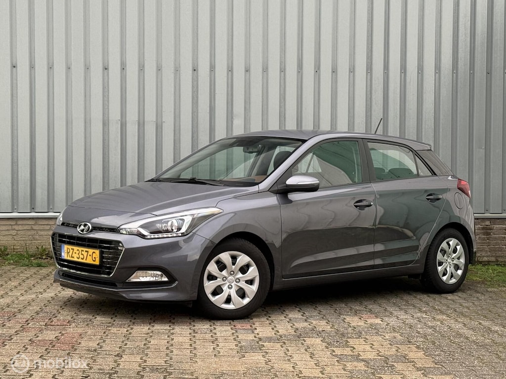Hyundai i20 1.0 T-GDI Comfort| Camera | Trekhaak |All-Season