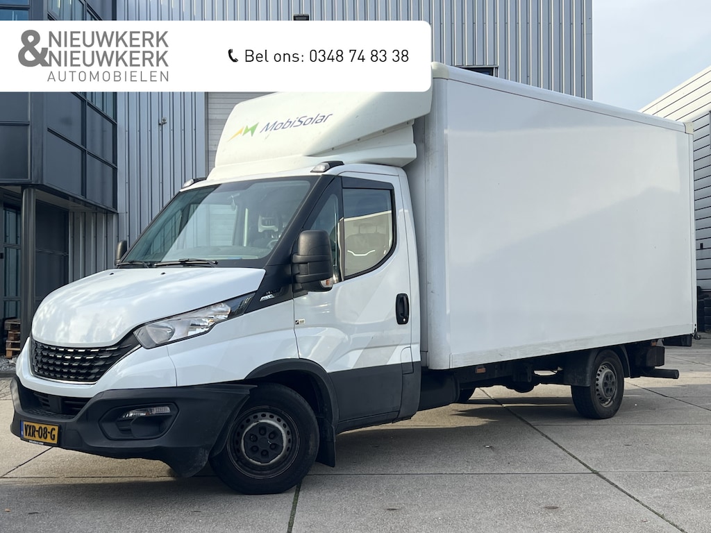 IVECO Daily 35S16 2.3 | AUTOMAAT | BAKWAGEN / MEUBELBAK | LAADKLEP | TREKHAAK | CAMERA | NAVI | CRUISE CONTROL | AIRCO | DAB | BLUETOOTH