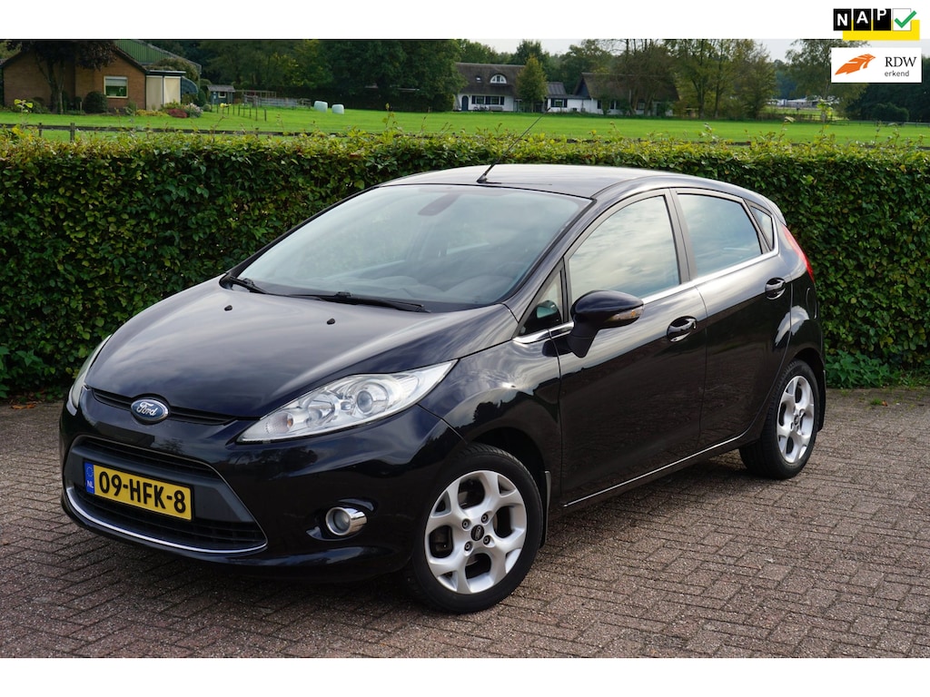 Ford Fiesta 1.25 Titanium|2e Eigenaar|Historie|82 PK|NAP