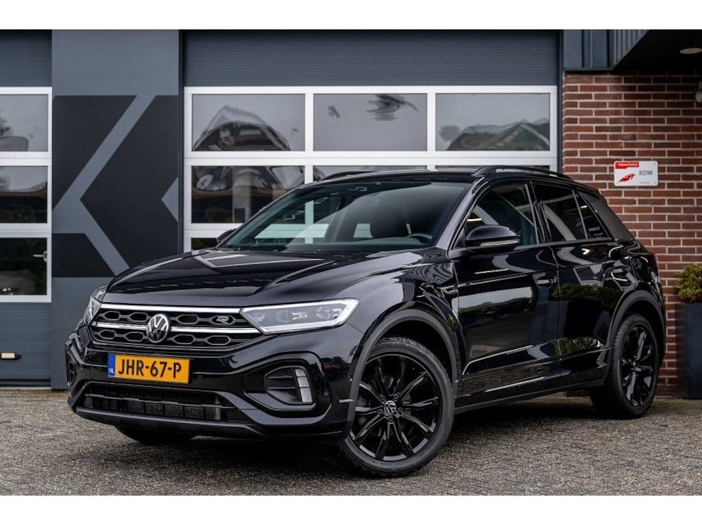 Volkswagen T-Roc 1.5 TSI R-Line DSG | Black Style | ACC | ErgoActive Massage | IQ.Drive | Navigatie | 18' Inch |