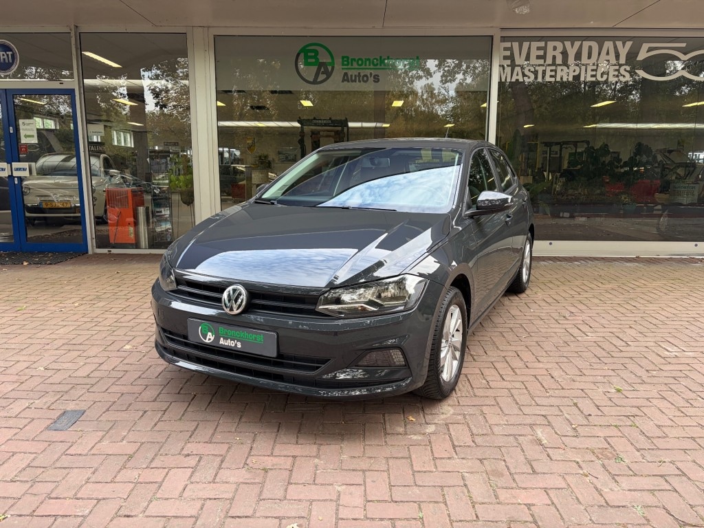 Volkswagen Polo 1.0 MPI TRENDLINE, Leder