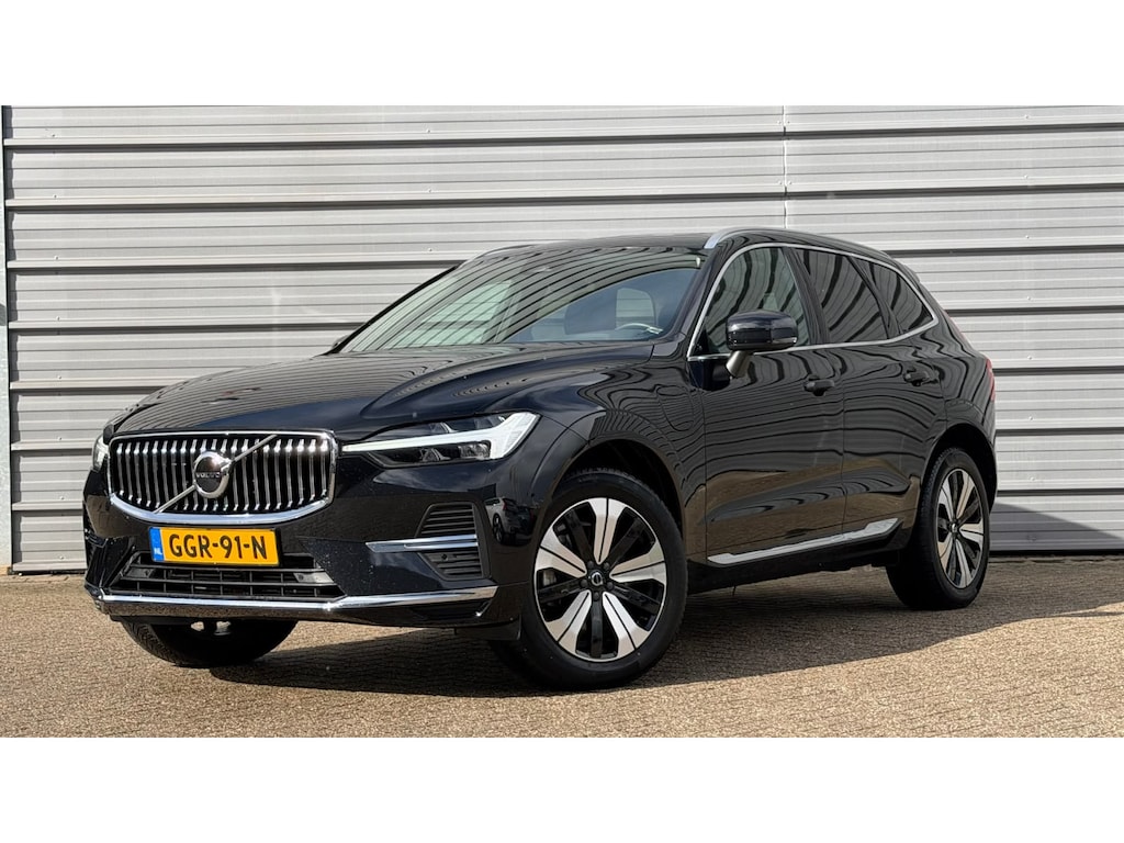 Volvo XC60 T6 350PK AWD Core Bright | Leder | Climate Pack | Trekhaak | 19" | Privacy glas