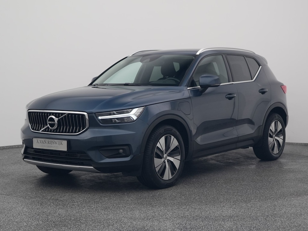 Volvo XC40 1.5 T5 Recharge Inscription Expression | CAMERA | STOELVERW.