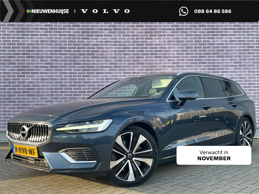 Volvo V60 2.0 T6 Twin Engine AWD Inscription | Trekhaak | Panorama dak | Stoelverwarming | 19" | Elektrische stoelverstelling | Leer |