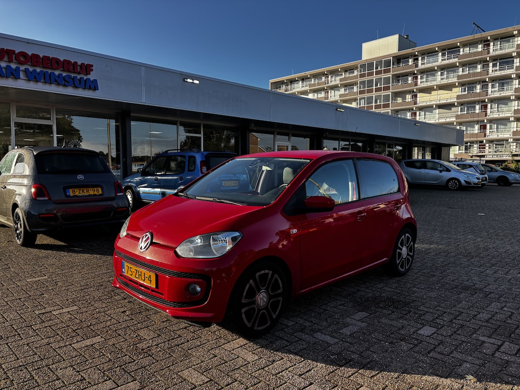 Volkswagen Up! 1.0 high up!