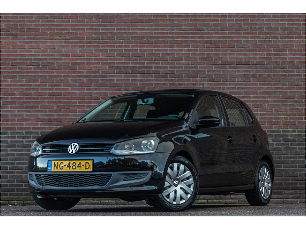 Volkswagen Polo 1.4-16V Comfortline, Carplay, Trekhaak, PDC, Airco, Cruise control.