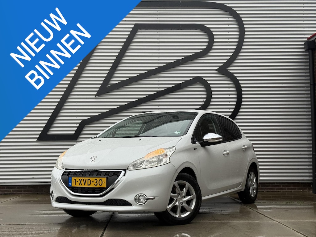 Peugeot 208 1.2 VTi Style Navi|Airco|Cruise|N.A.P|Nieuwe APK bij Aflevering