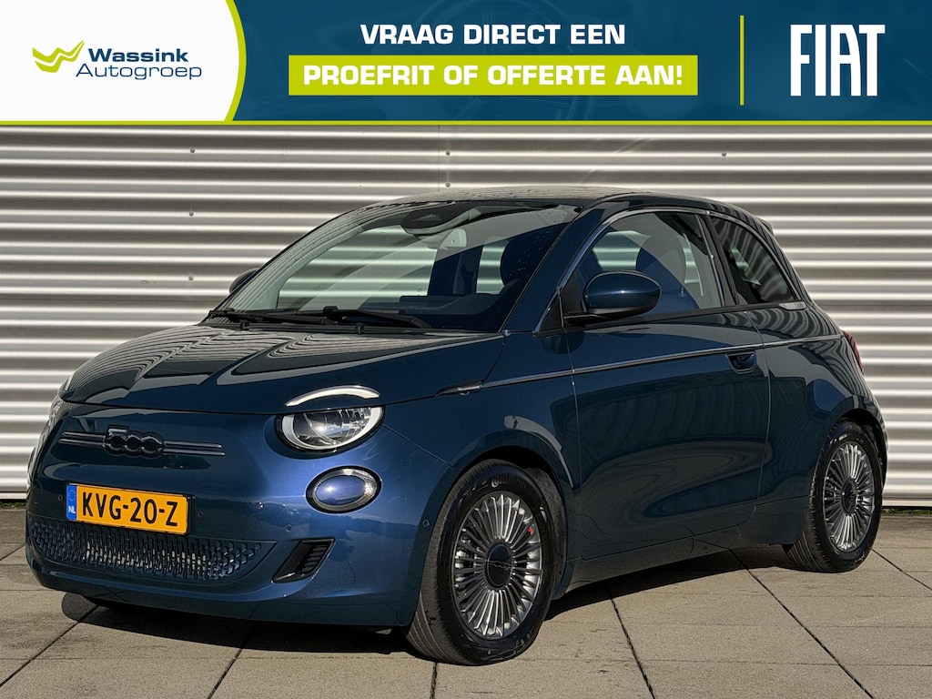 Fiat 500e La Prima 42 kWh SOH 96% | Cruise Control | Stoelverwarming | Apple CarPlay/Android Auto