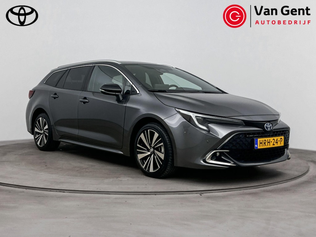 Toyota Corolla Touring Sports Hybrid 140 Dynamic | Apple Carplay / Android Auto | Stoelverwarming | Parkeersensoren voor/achter | Adaptive Cruise | Keyless | Clima | Camera | Full LED | 17 inch