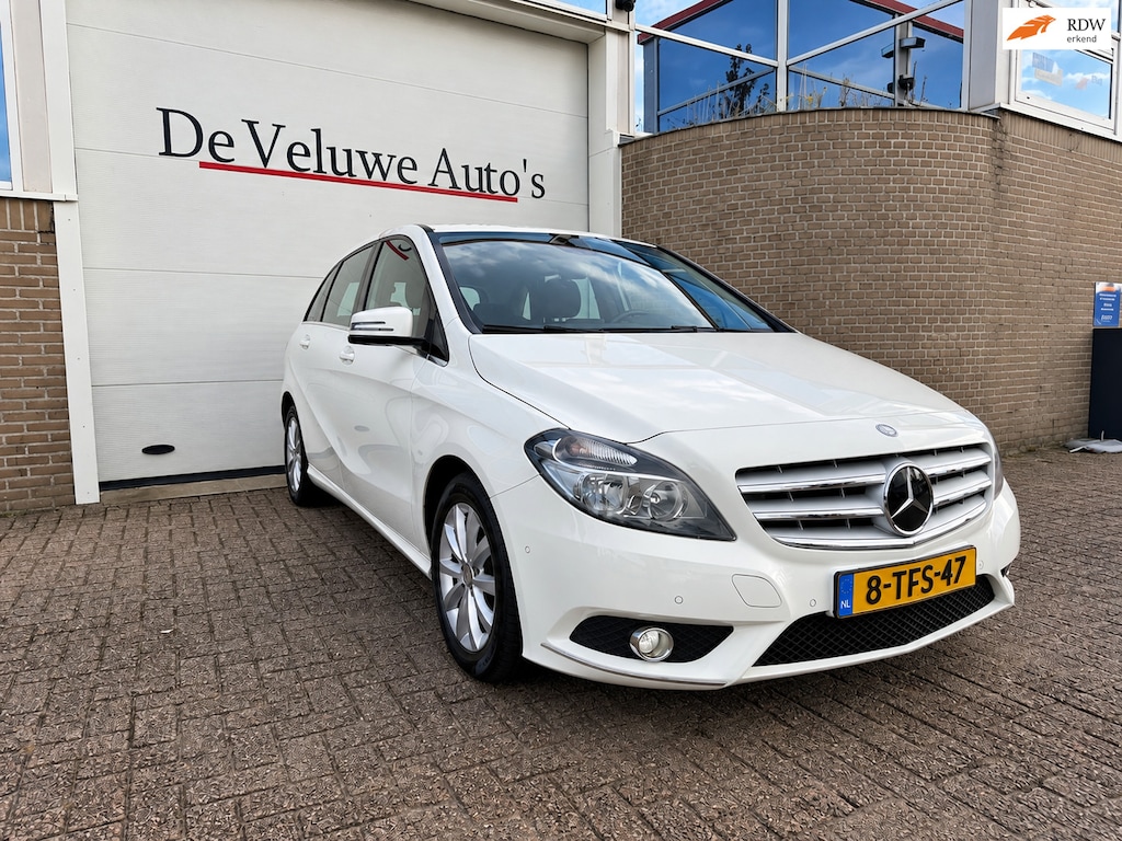 Mercedes-Benz B-klasse 180 Ambition|Trekhaak|Automaat|Pdc