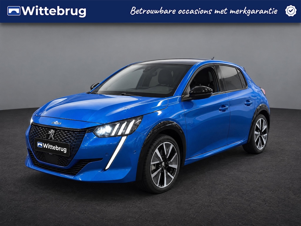 Peugeot e-208 EV GT Pack 50 kWh | Alcantara | Stoelverwarming | Carplay | Navigatie | Camera |