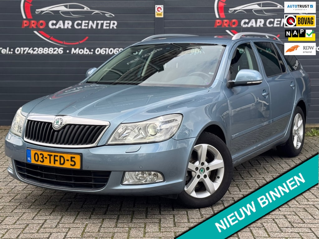 Skoda Octavia Combi 1.2 TSI Elegance Business Line Cruise | Climate | 1e Eigenaar | V-A Pdc | Navi | El.ramen | Nap | Apk | Lmv