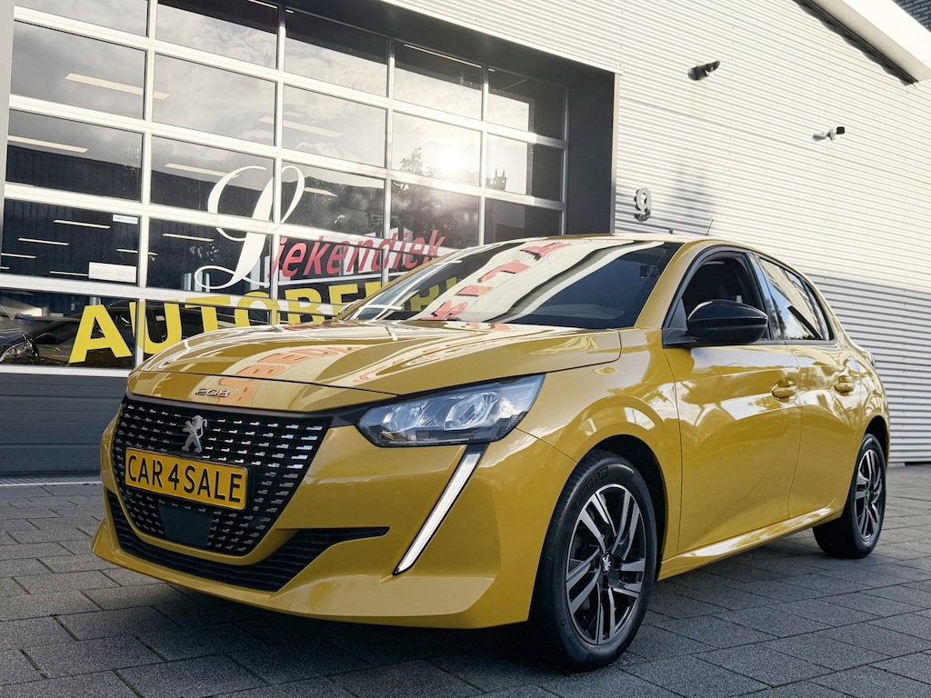 Peugeot 208 1.2 PureTech Road Trip uitv. - Navigatie / Apple Carplay I Airco I LED I DPC I Sport pakket I Dealer onderhouden