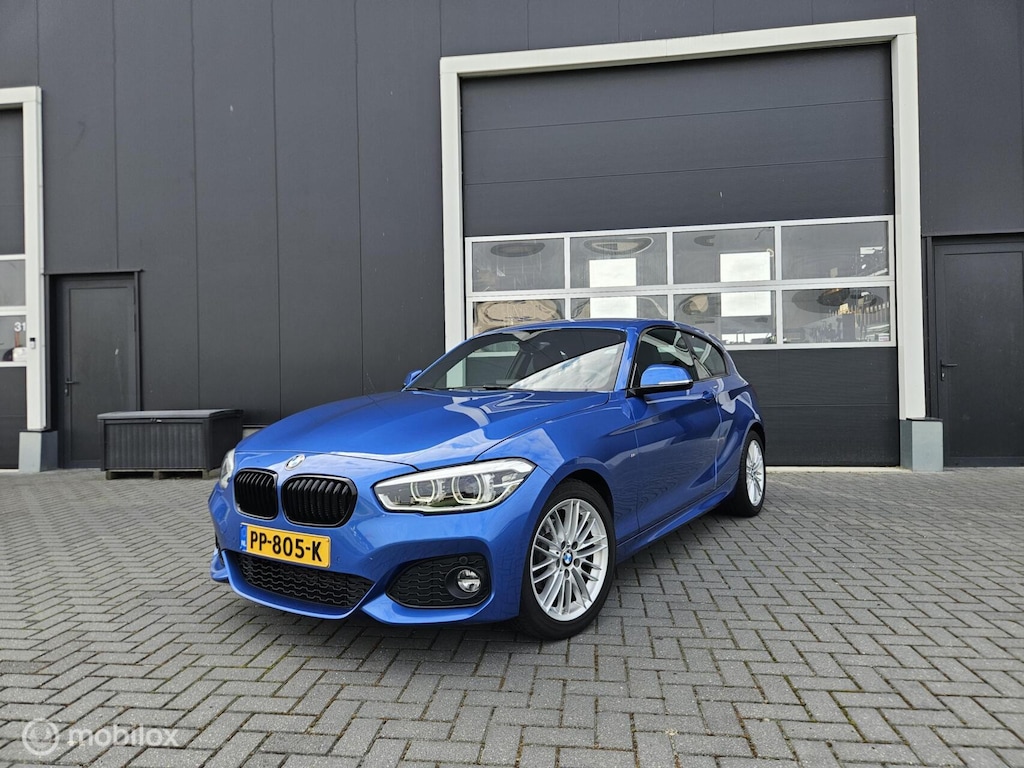 BMW 1-Serie 118i M-Pakket Estorilblau | 180PK | M140i | PDC