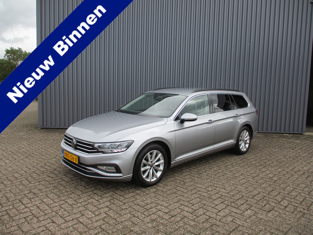 Volkswagen Passat Variant 1.5 TSI 150 PK Automaat Business Navi Trekhaak