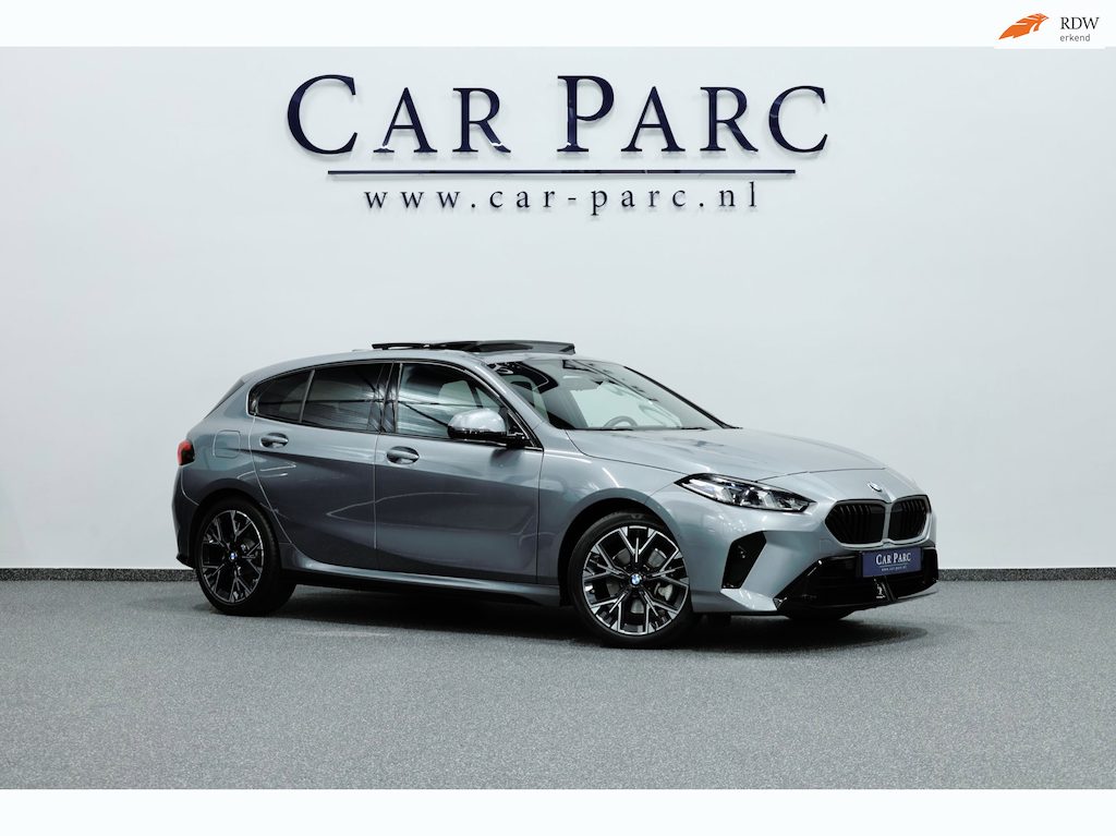 BMW 1-Serie 120 M Sport 170+PK LASER/VIRTUAL/SFEER/PANO/HUD/HARMAN/HALF LEDER+S.VERWARMING/CAM/ACC/ECC/FABRIEKSGARANTIE!