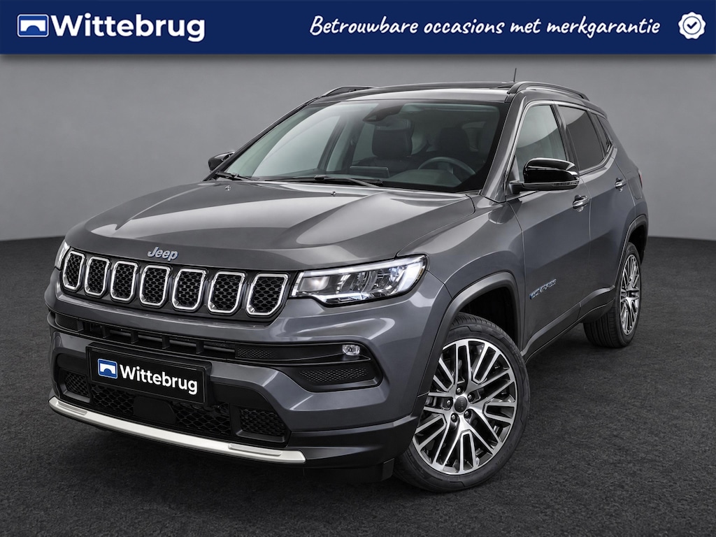 Jeep Compass 4xe 240 Plug-in Hybrid Electric Limited met o.a. Panoramadak, Camera en Navigatie!