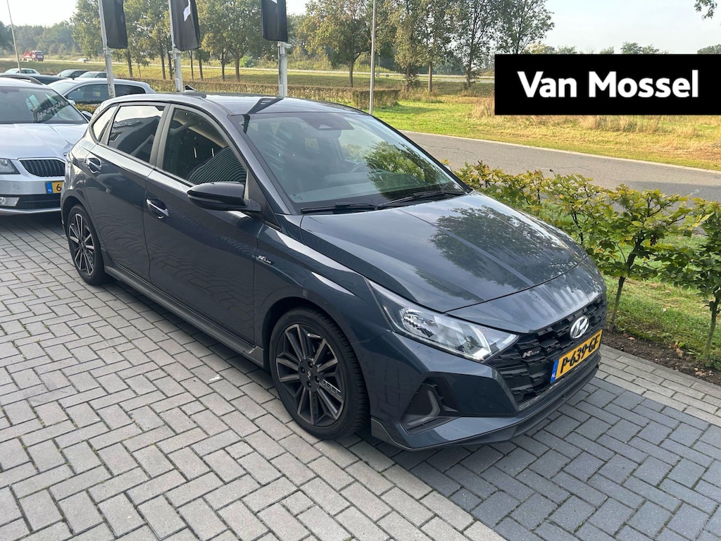 Hyundai i20 1.0 T-GDI N Line APPLE CARPLAY | NAVIGATIE | CAMERA | VIRTUEEL | N-LINE | CRUISE | AIRCO | LMV | 12 MAANDEN BOVAG GARANTIE |
